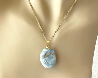 Aquamarine Gemstone Necklace, March Birthday Gift, Raw Gemstone Necklace, Gifts for Her, Healing Crystal Jewelry, Natural Gemstone Jewelry