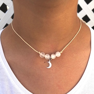 Selenite Necklace, Selenite Crystal Necklace, Healing Necklace, Meditation Necklace, Crystal Necklace, Selenite Jewelry, Crescent Necklace