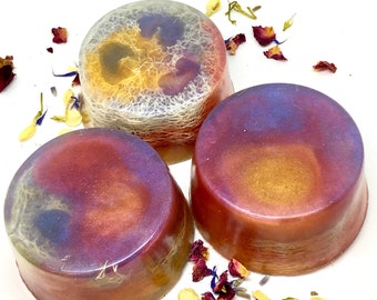 Wildflowers Glycerin Loofah Soap Bar - Floral Aroma Soap Round - Bath Gift for Mom - Spa Soap Gift for Her