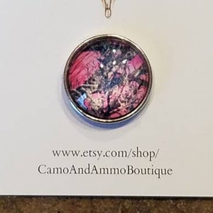 Pink camo / camouflage snap .. snap jewelry, snap button, 18mm / 20mm interchangeable snap .. camo snap