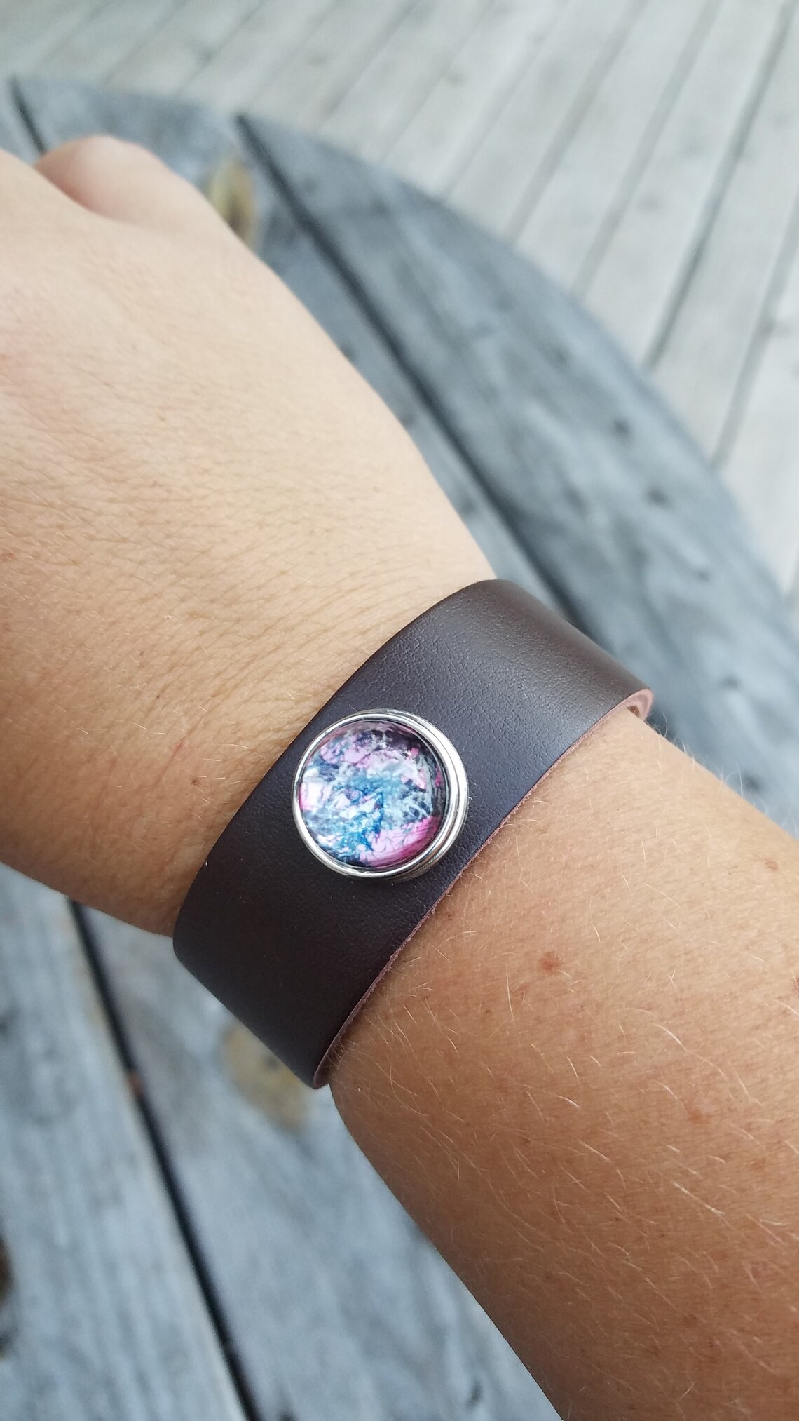 Leather Snap Bracelet With Pink Camo .. Snap Jewelry .. Pink Camouflage