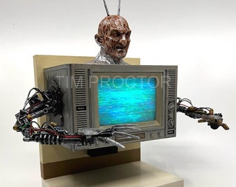 Freddy  TV XL Deluxe light up diorama