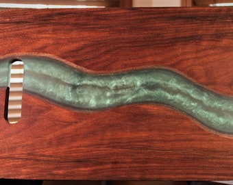 Solid-Wood 'Resin-River' Cutting Board