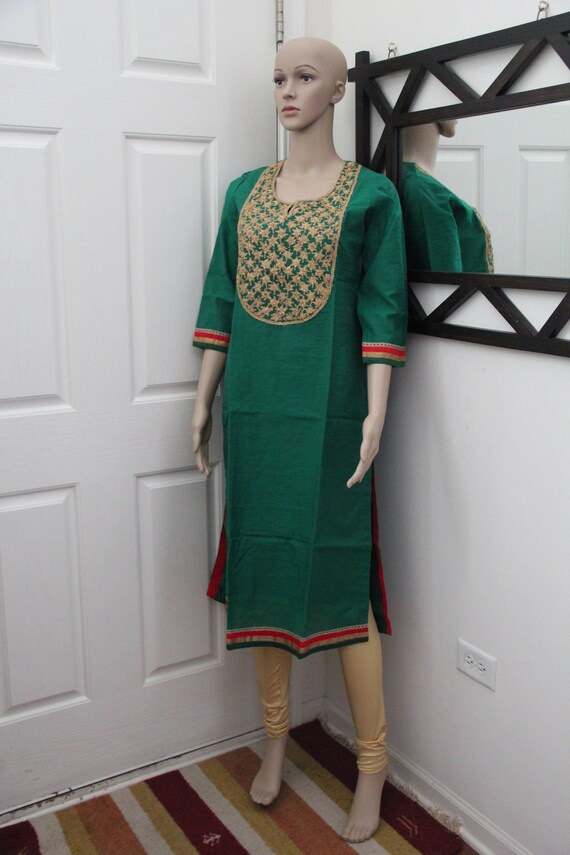 Manzari - Green kurti with golden leggings ❤️ . . .... | Facebook