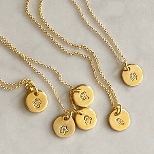 Birth Flower Necklace, Personalized Floral Charm, Birthday Gift