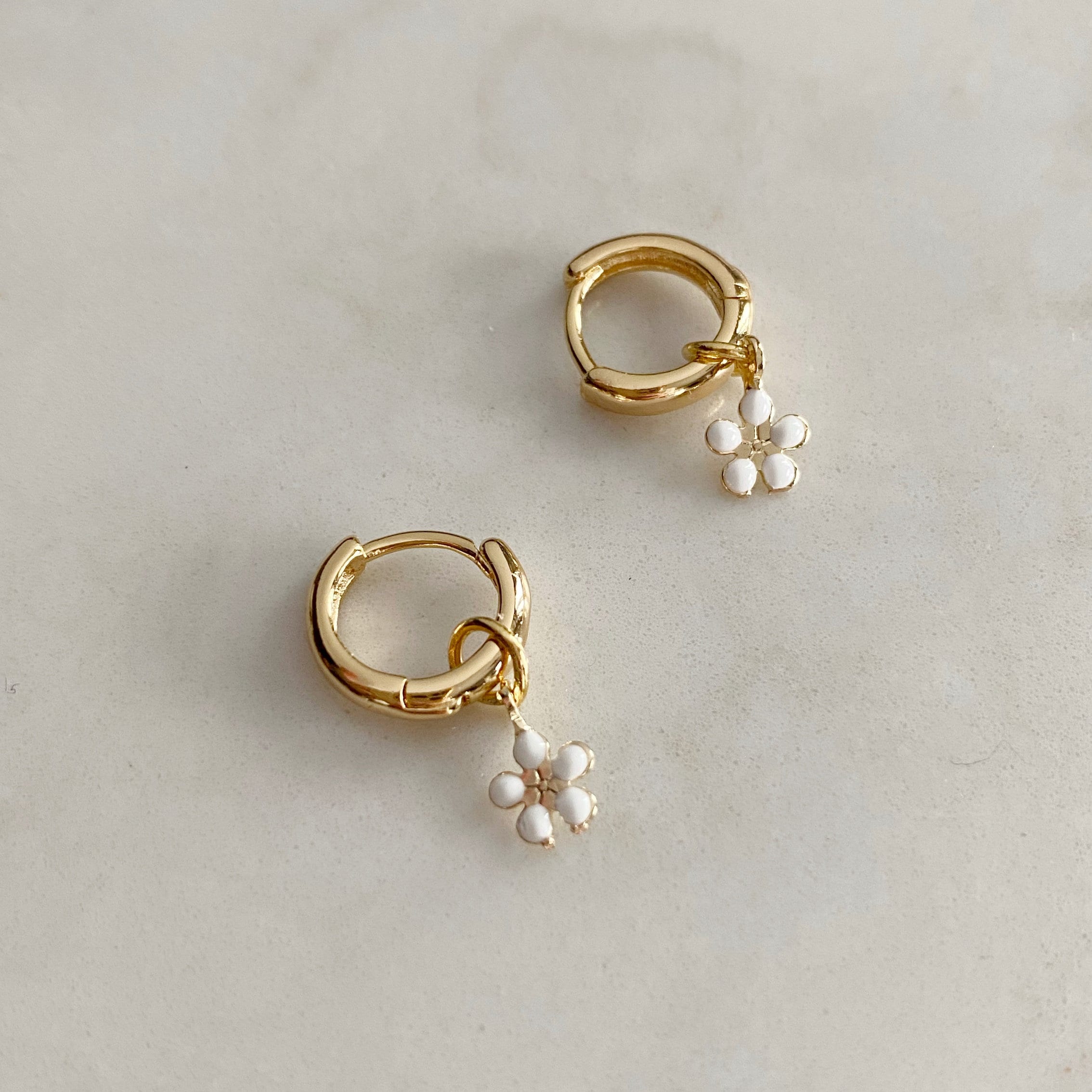 18k Gold Filled Daisy Hoop Earrings: Floral Dangle Huggies