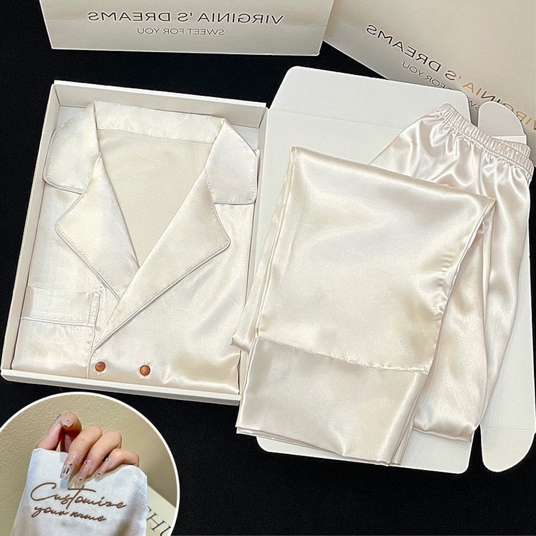 Personalized White Pajama Set Wedding Party Pajama Bridesmaids Proposal Bride Pajamas Pajama Set