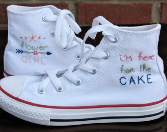 wedding party with converse shoes