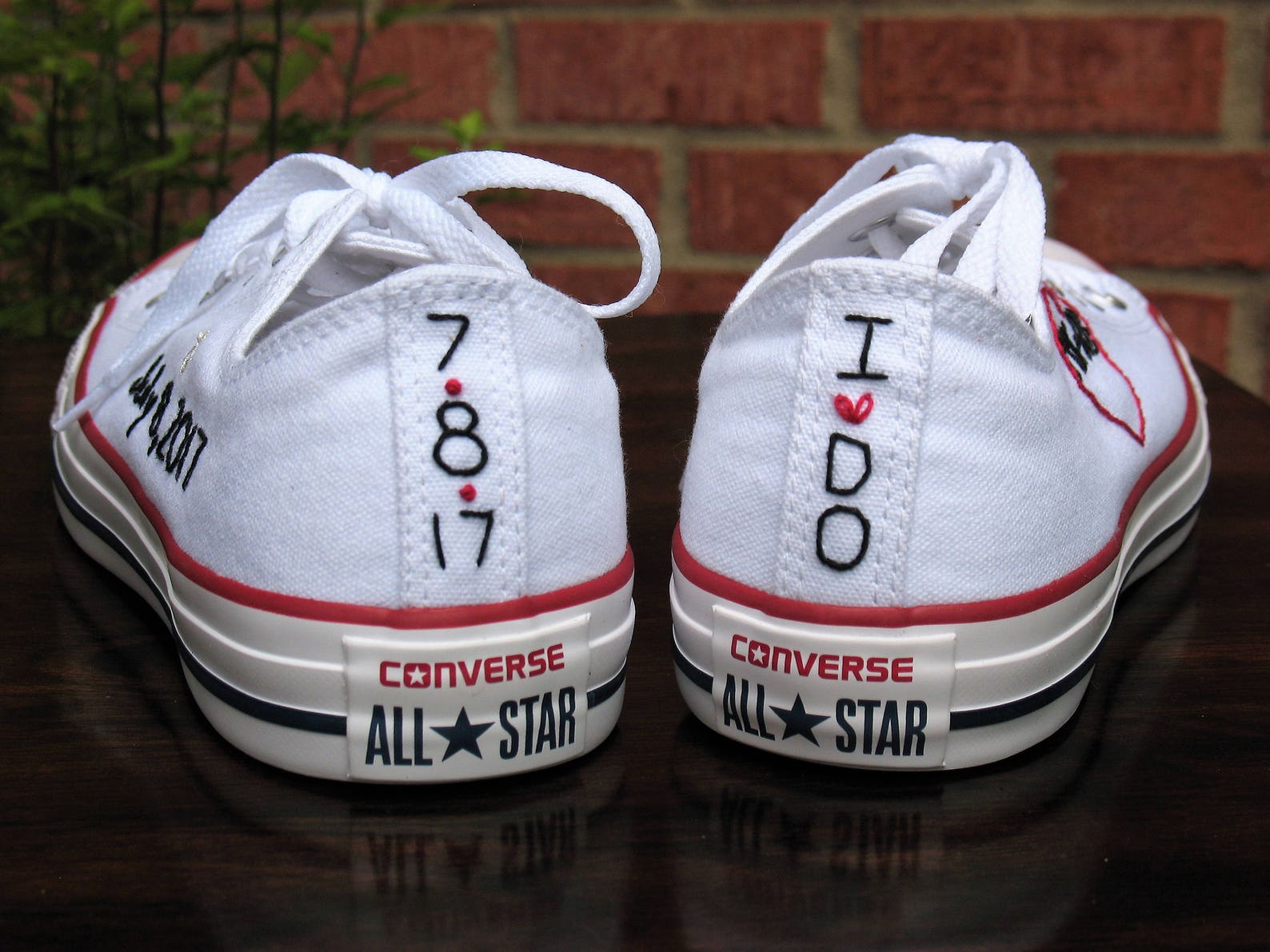 custom wedding converse