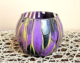 Small Hand Painted Fluid Art Vase, Pouring Acrylic Glass Vase, Small Glass Flower Vase, Decorative Vse - PURPLE, YELLOW, BLACK. Fluid Art S