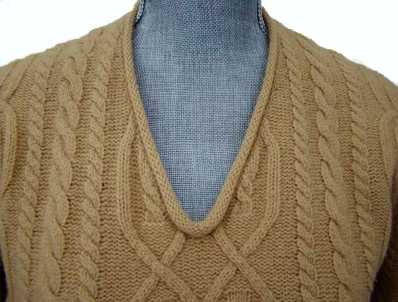 J CREW Cable Knit Wool Sweater JCREW Womens Wool Sweater Camel V Neck Cable Knit Lambswool Sweater