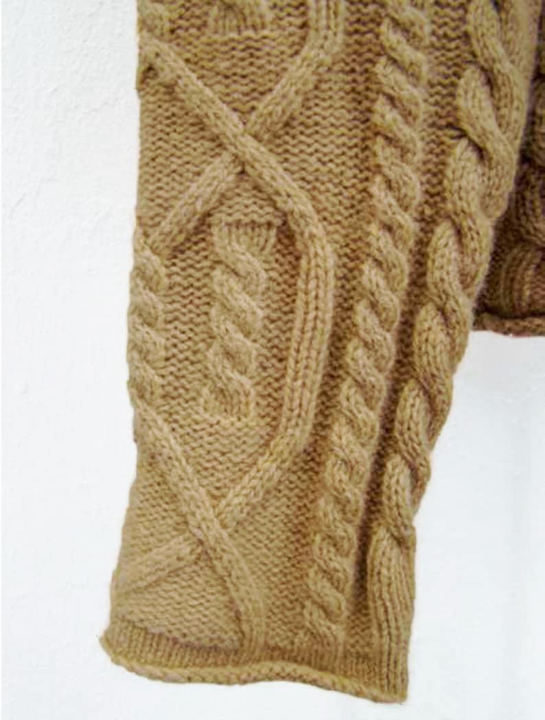 J CREW Cable Knit Wool Sweater JCREW Womens Wool Sweater Camel V Neck Cable Knit Lambswool Sweater