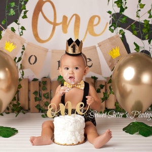 King of the wild things outfit, wild one cake smash outfit, boys party crown, one year boy outfit, black gold boy birthday outfit, boy tie