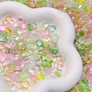 20 Pcs Mixed Colors Nail Art Rhinestones, K9 Mix Shape Nail Art Crystal Rhinestones, DIY Acrylic Sew On Rhinestone, Flat Back Sewing Gems