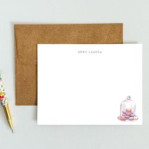 Jeu de 12 cartes de correspondance personnalisées | Jolie papeterie prête à offrir | Nom manuscrit personnalisé | Le cadeau parfait pour toutes les occasions | Macarons