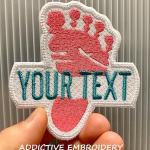Empreinte de pieds de bébé personnalisée fer sur le patch nouveau-né personnalisé appliques école nom tag sport