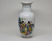 Chinese vintage porcelain vase