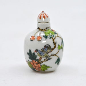 Vintage, Chinese  snuff bottle, 1970s