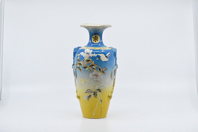 1920-30s Antique Japanese pottery hand painted vase 9.5 inches tall