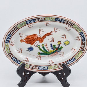 Vintage Chinese porcelain , oval dish .9.5 x 6.5 inches, 1970s