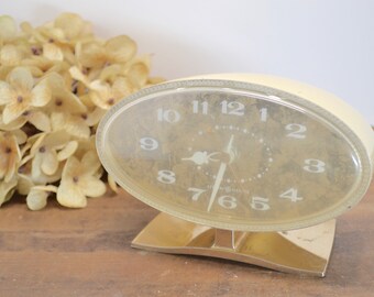 Alarm Clock, General Electric, Old Clock, Clock, Beige Decor, Vintage Clock, Oval Clock, Vintage Alarm Clock, Retro Clock, Retro Alarm Clock