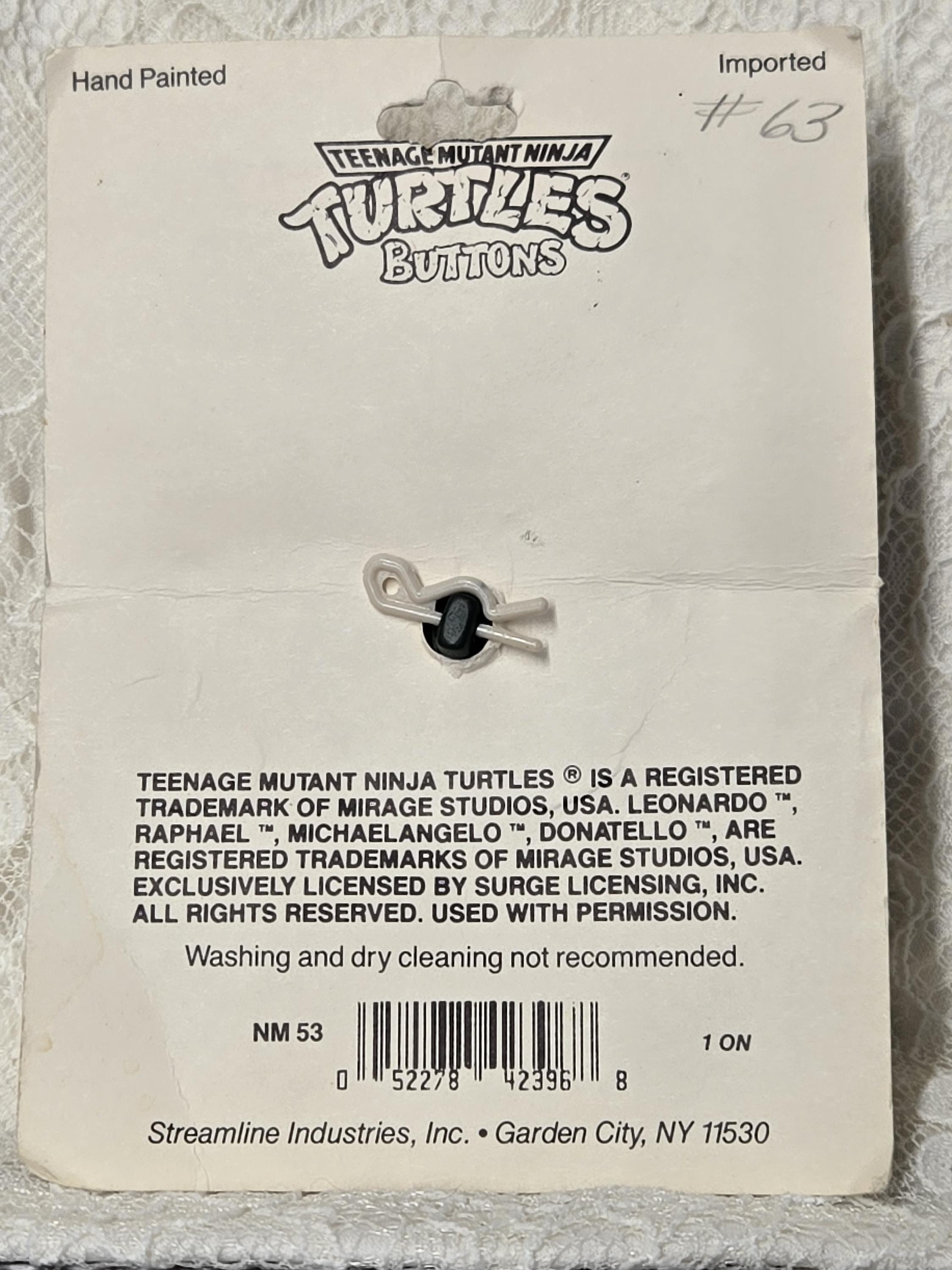 1 Teenage Mutant Ninja Turtles Buttons by R & C Mirage Studios, USA ...