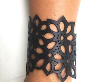 handgefertigtes Kautschuk Armband