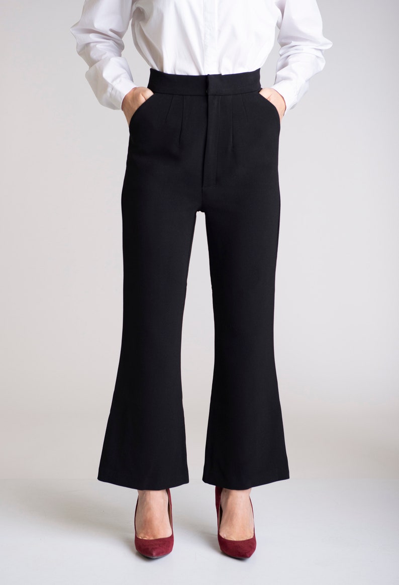 Black short flared pants,Black wool flared pants with pockets,Winter short trousers,Wool stretch black flared pants,Black woolwomen pants image 2