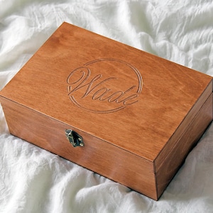 Caja de madera personalizada, caja de memoria, caja de joyería grabada a medida, caja de recuerdos, caja del tesoro, caja de nombre personalizado