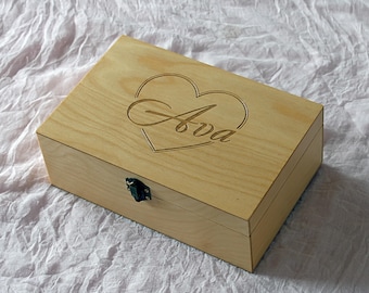 Custom engraved jewelry box, Custom memory box, Keepsake gift box for her