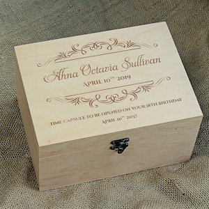 Personalized baby memory box, First Birthday Capsule, Baby keepsake box, Custom memory box for a baby