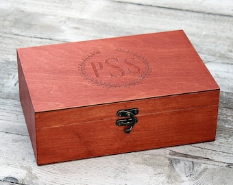 Personalized Monogram Box, Monogrammed Wooden Box, Monogram Jewelry Box, Custom gift for man, Groomsman gift