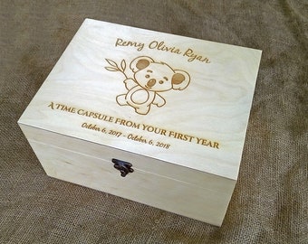 Custom wooden box, Personalized memory box, First Birthday Capsule, Baby keepsake box, Time Capsule, Keepsake box