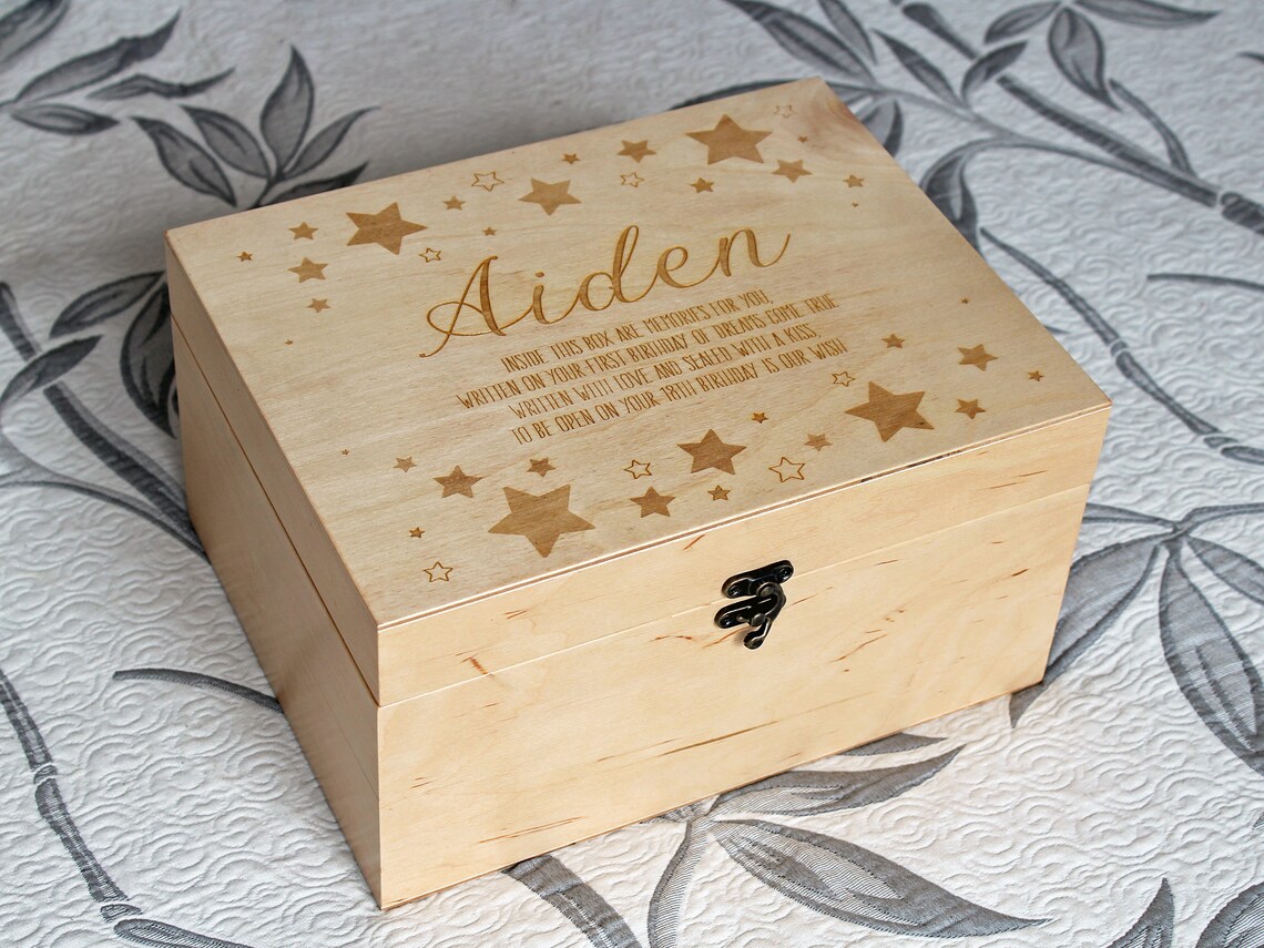 Boîte à souvenirs bébé personnalisé première capsule Etsy France