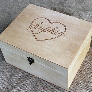 Baby Erinnerungsbox, Personalisierte Erinnerungsbox, Personalisierte Baby Erinnerungsbox, Personalisierte Schmuck Holzbox, Babyzeit Kapselbox