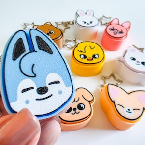 【匿名配送】straykids skzoo 10cm キーホルダー Stray Kids SKZOO Fidget Clicker Keychain, Cute Stress Relief
