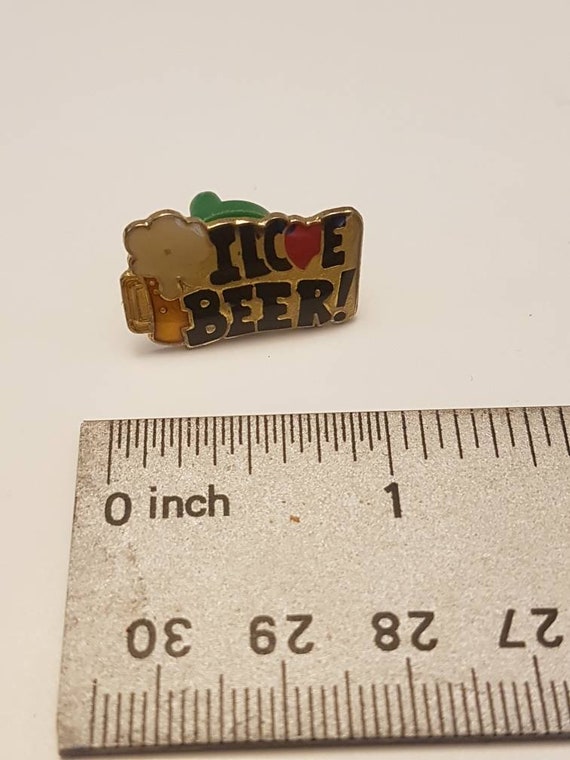 I love  beer / lapel Pin - image 2