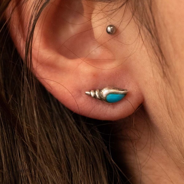 Boucles d'oreilles coquillage en argent et  turquoise - Puces d'oreilles coquillage turquoise
