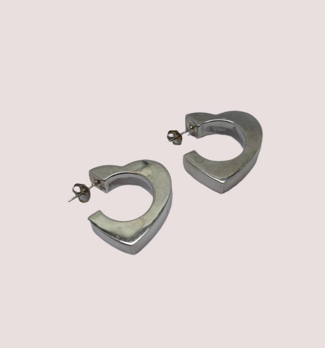 ■VINTAGE HOLLYWOOD■ Colorful Heart Earrings VH2313EA002B Romantic Heart Earrings With Ribbons & Bows, Classic Art