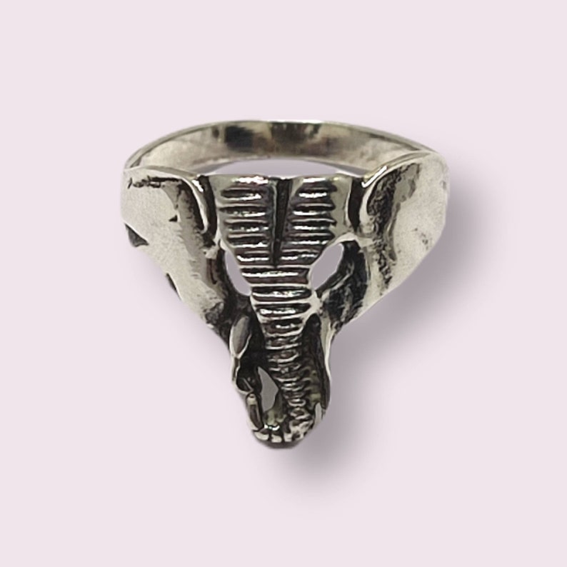 Bague En Argent - Motif éléphant Oriental - Taille 52/53 - Occasion