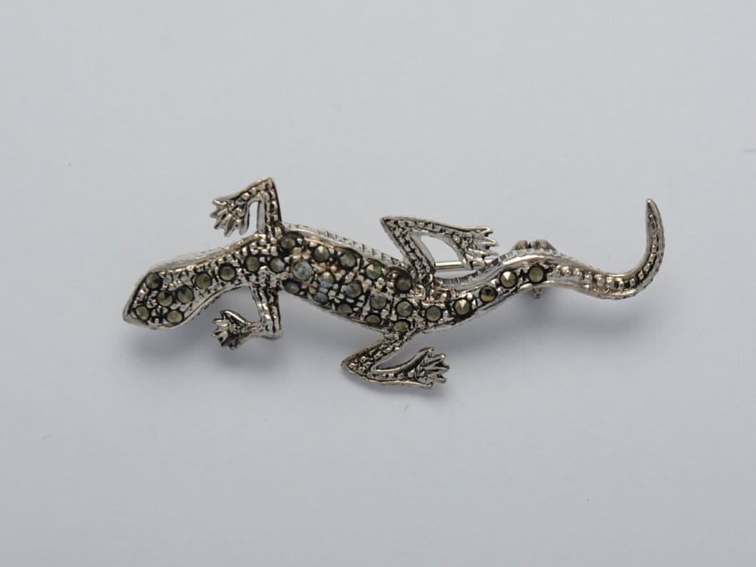 Broche Vintage En Forme De Lézard - Argent Et Marcassite - Occasion (manque 3 Pierres)