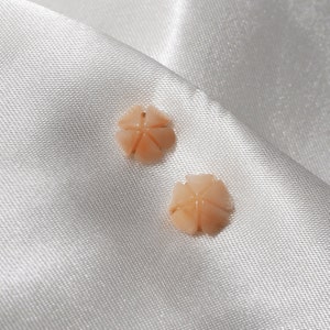 coral earrings flower,fantasy earrings,vintage coral earrings,natural coral earrings,women earrings,pink coral earrings,authentic coral