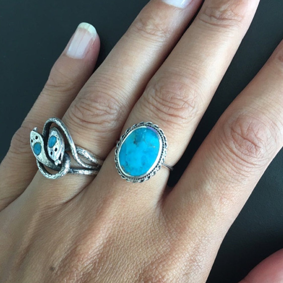 Bague fleur vintage en or jaune 18KT et cabochons de turquoise– Galerie Pénélope