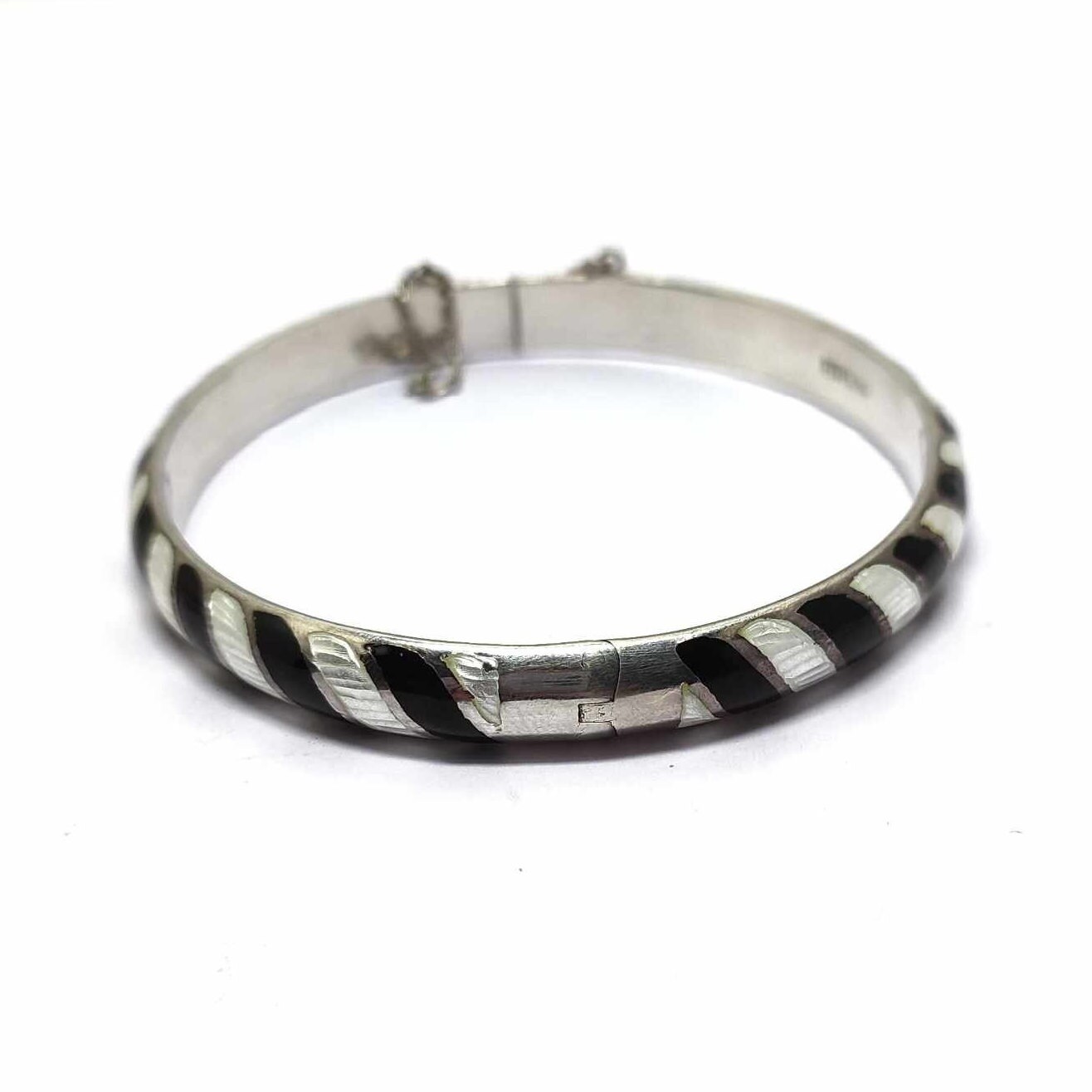 925 Sterling Silver 2-tone Vintage Hook and Eye Bangle