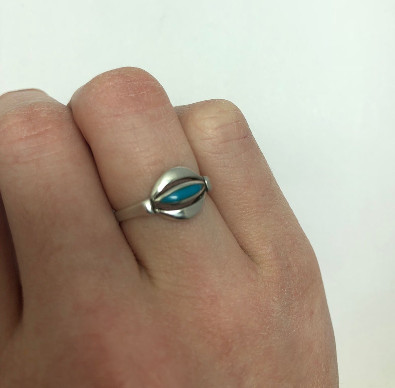 vintage jewelry turquoise rings turquoise jewelry Native american turquoise ring and sterling silver turquoise vintage rings