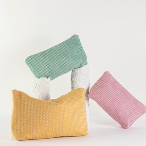 Cute Linen Cosmetic Bag, Minimalist Waffle Makeup Bag with zipper, Handmade Organic Toiletry Pouch