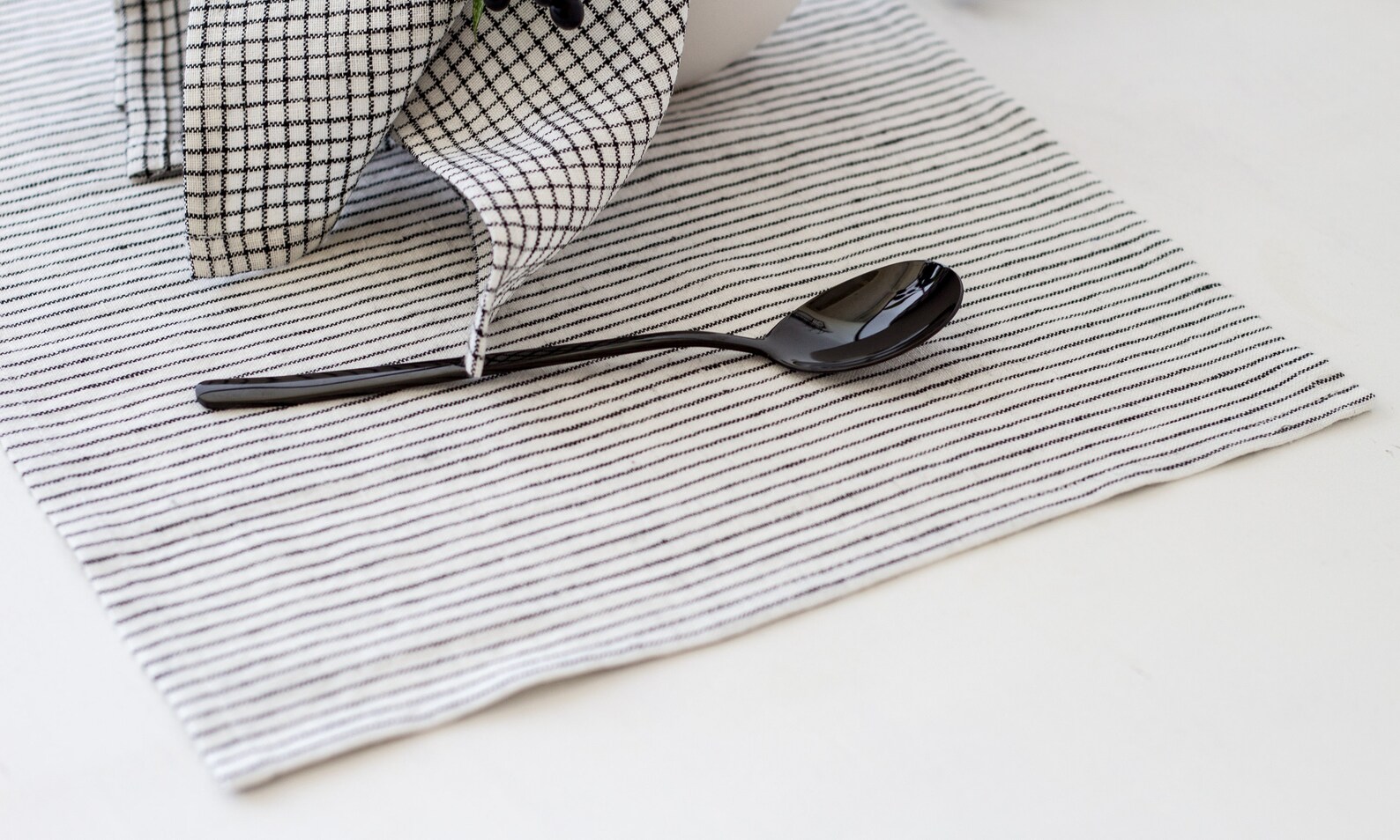Modern Linen Placemats Set White and Black Stripe Scandinavian Etsy