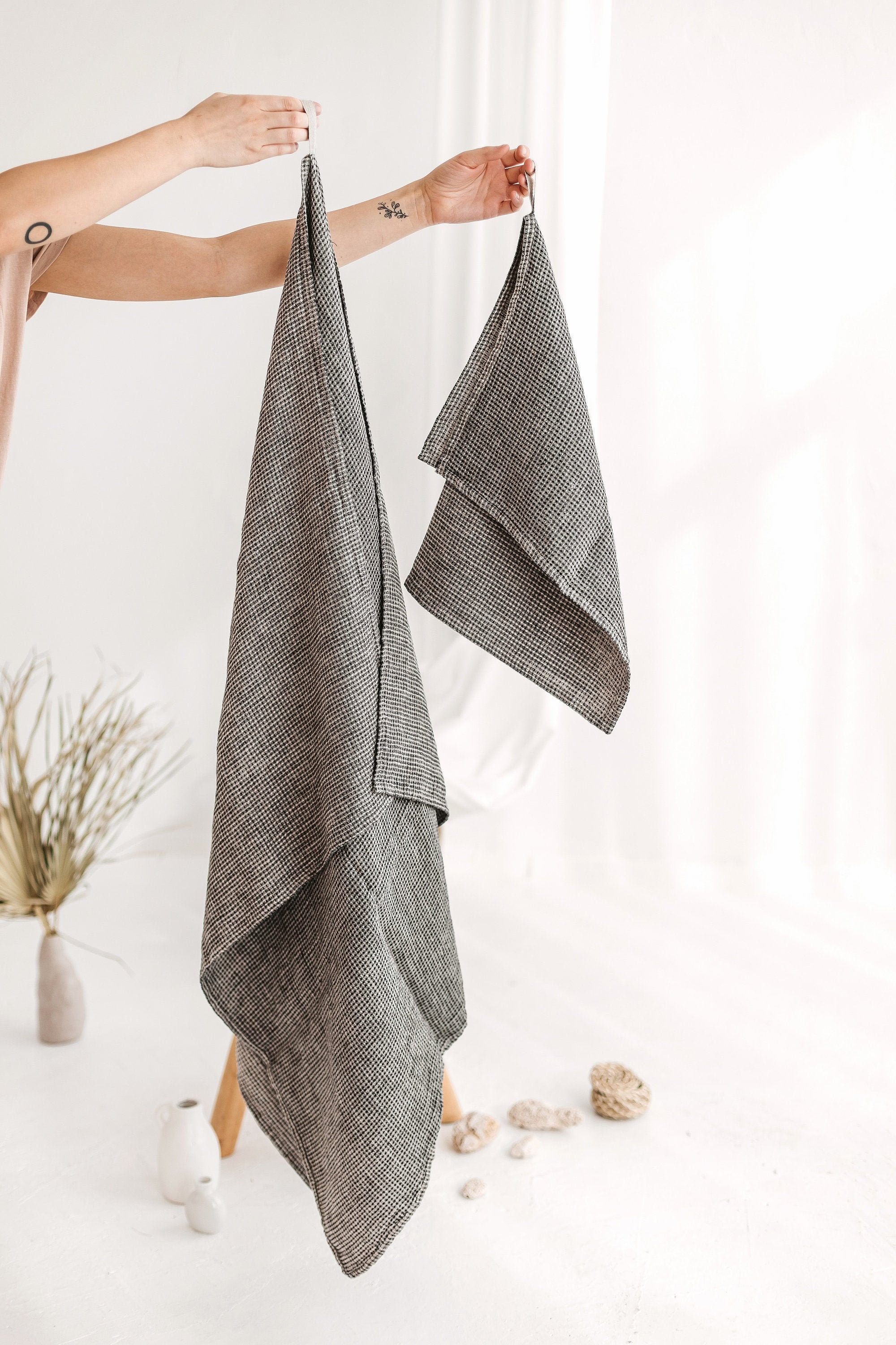 LinenCasa Linen Bath or Beach Towel - Luxury Thick Stonewashed - Heather  Grey