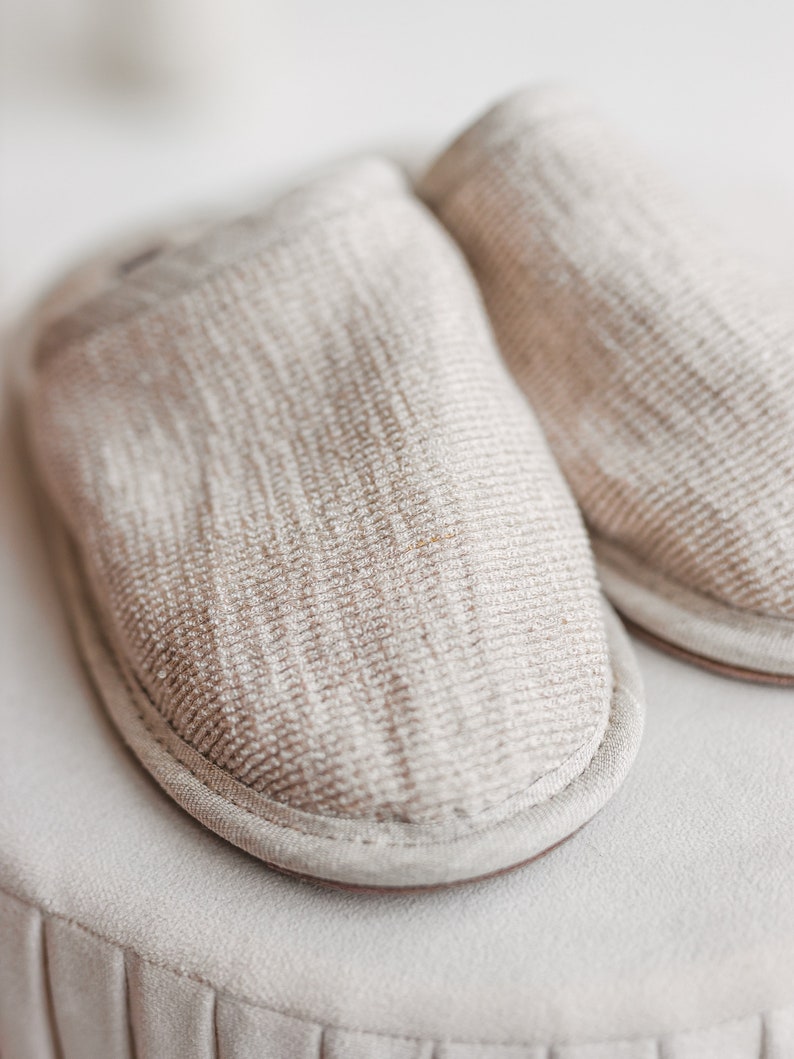 Linen Slippers Breathable Terry Cloth Non Slip Sole House Shoes Cute Handmade Natural Linen Bathroom Slippers image 2