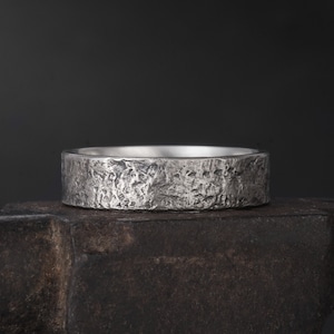 Rustic Oxidized Sterling Silver Wedding Band - Hammered Rock Texture 6mm